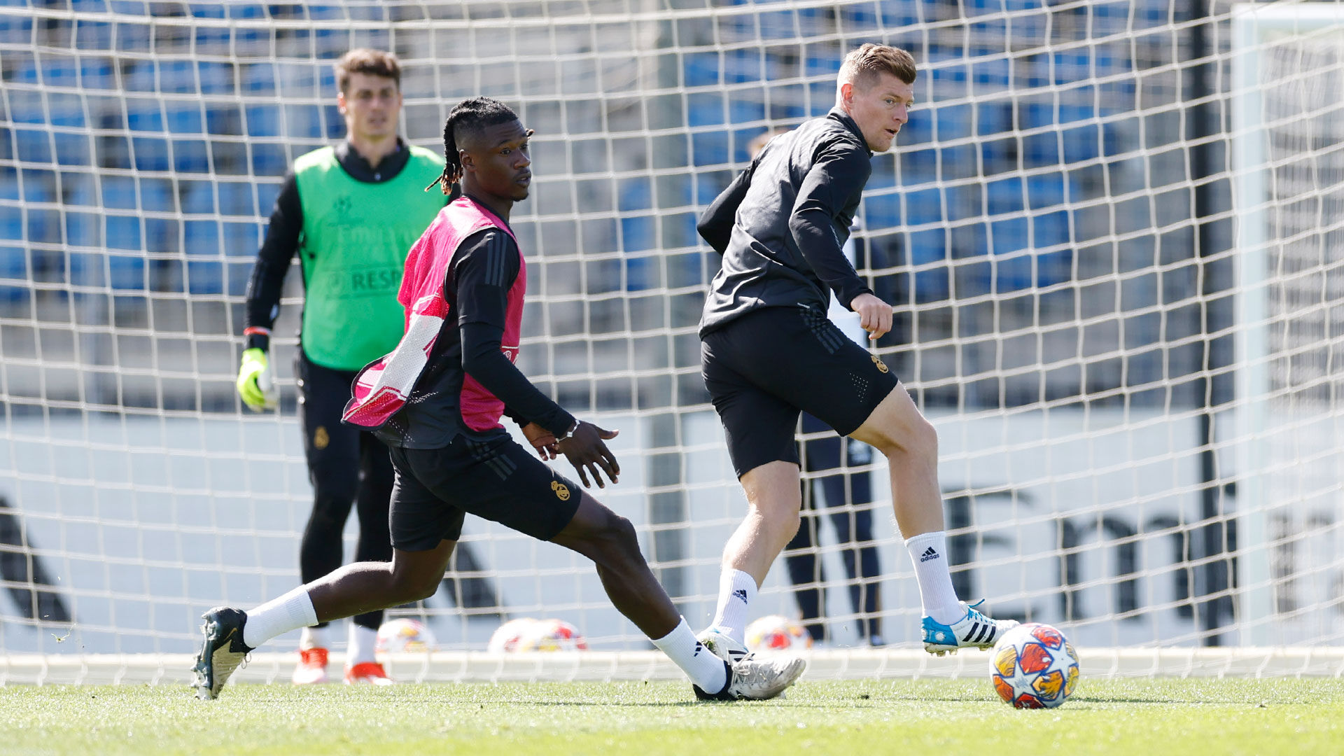 Último entrenamiento antes de recibir al Manchester City