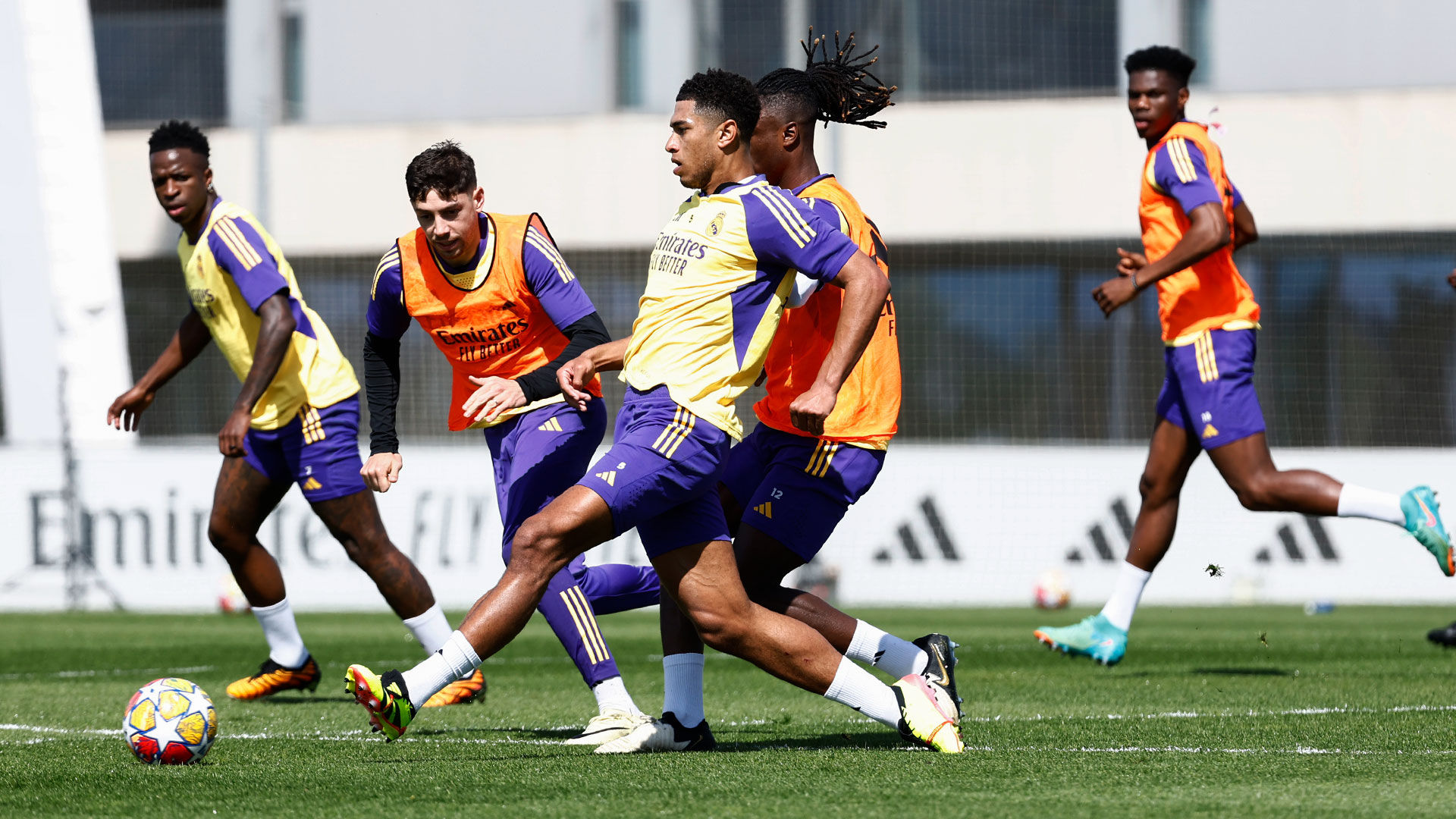 First training session of the week at Real Madrid City