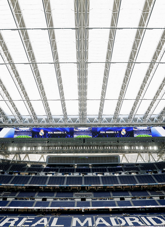 foto panorámica del estadio Bernabéu