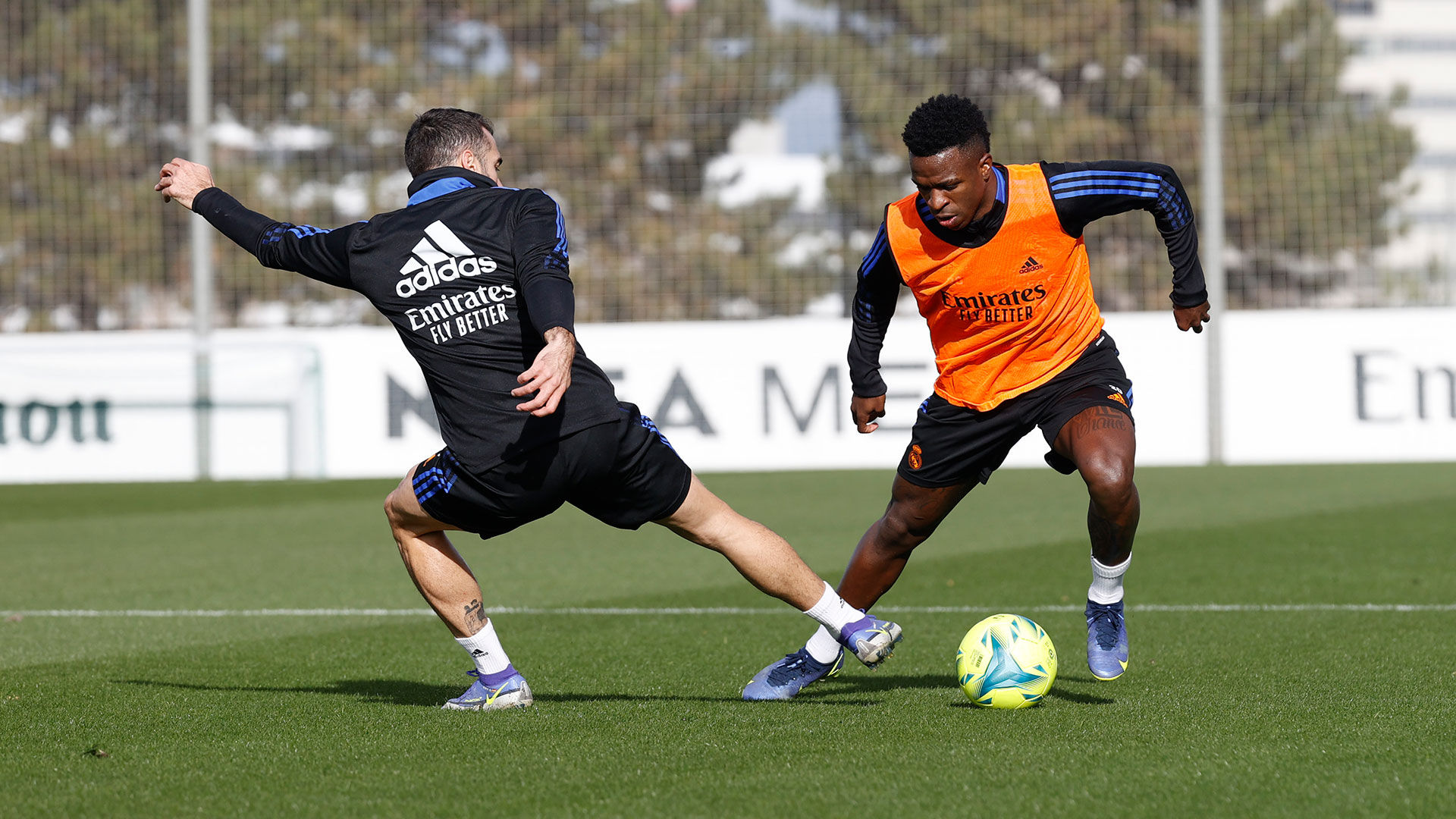 El Real Madrid continúa preparando el derbi