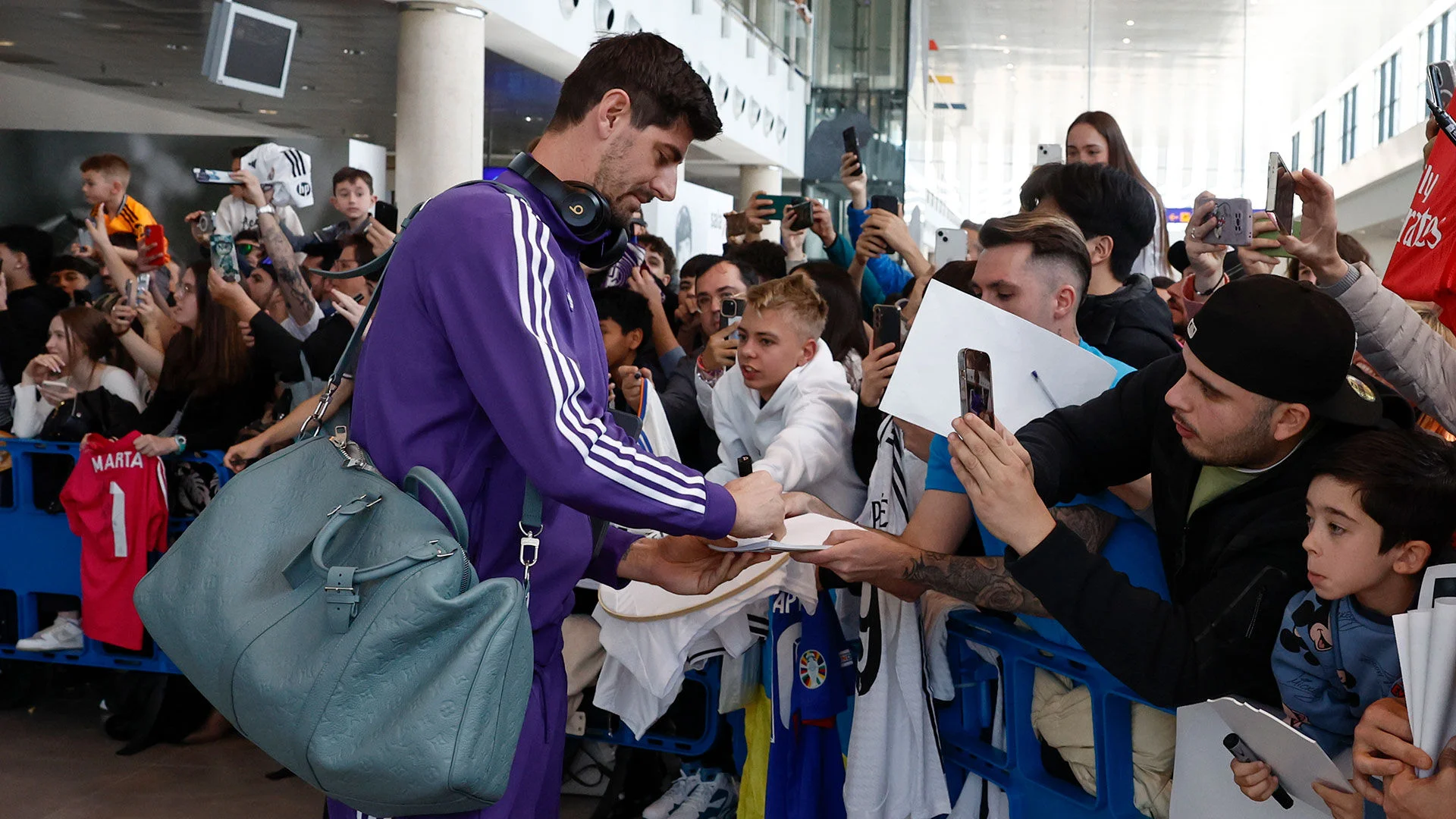 Real Madrid arrive in Castellón