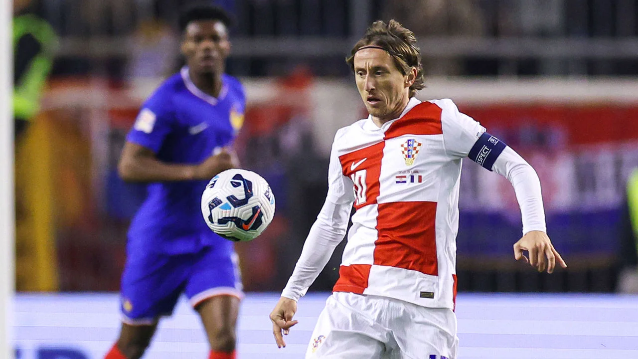 2-0: Modrić, titular en la victoria de Croacia contra Francia