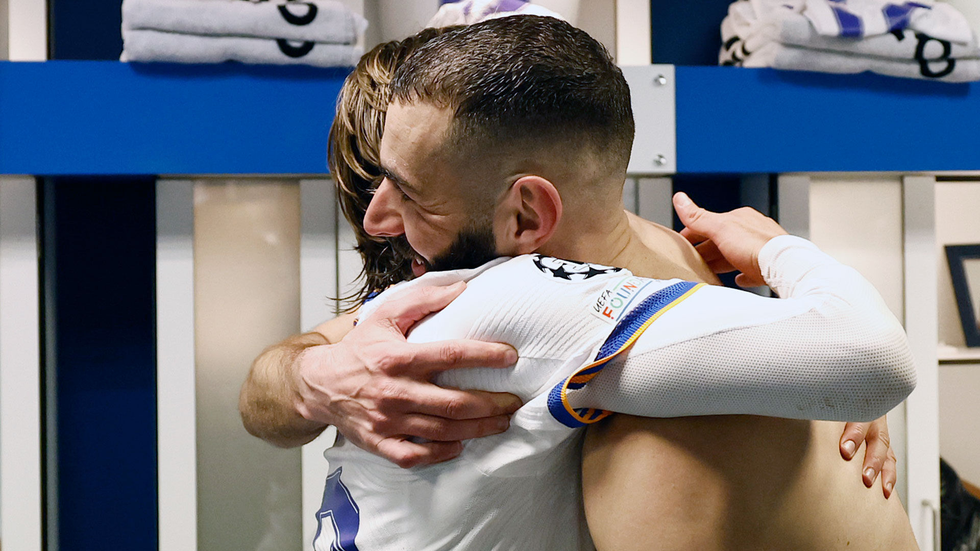 Inside Real Madrid: La tremenda alegría del equipo en el vestuario tras remontar ante el PSG