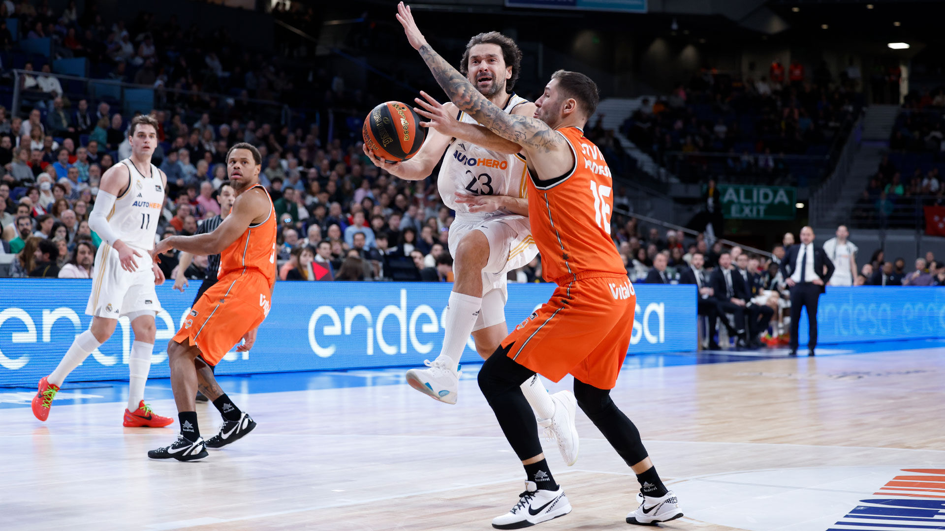 Valencia Basket-Real Madrid: a decisive league double-header gets underway