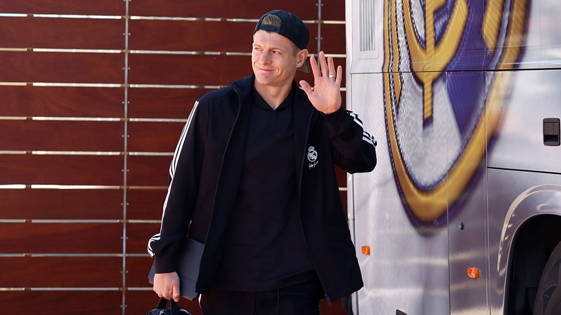 Real Madrid arrive in Mallorca