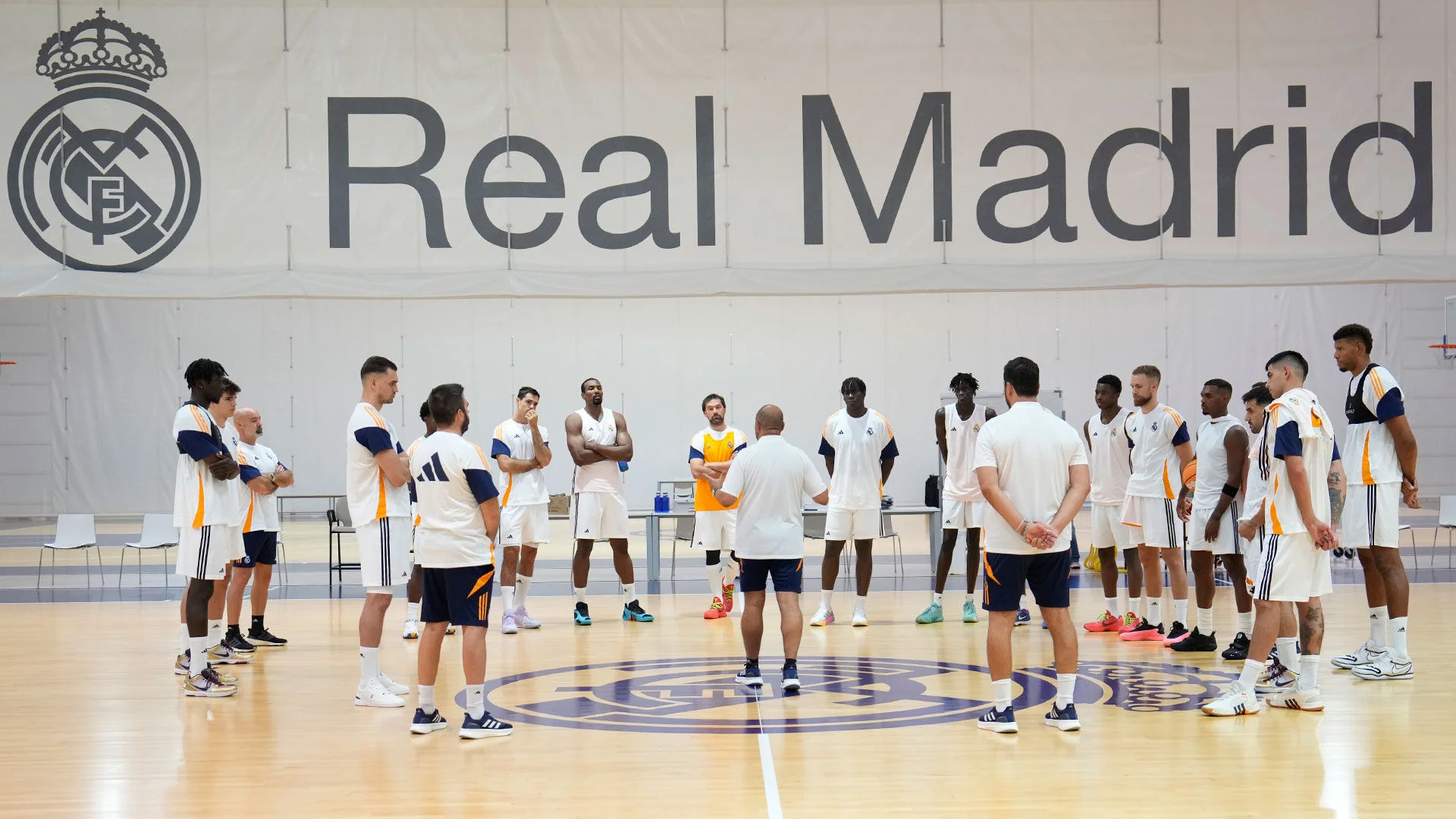 Real Madrid basketball team starts pre-season training 