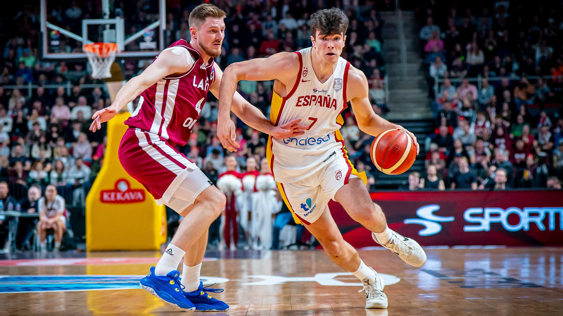 Hugo González makes his debut with the Spanish national team