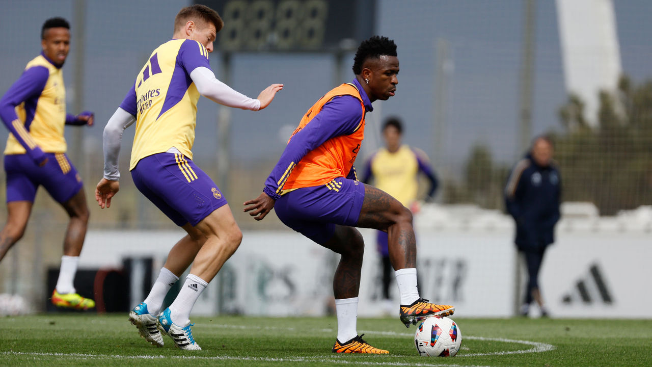 Ancelotti's internationals return to training