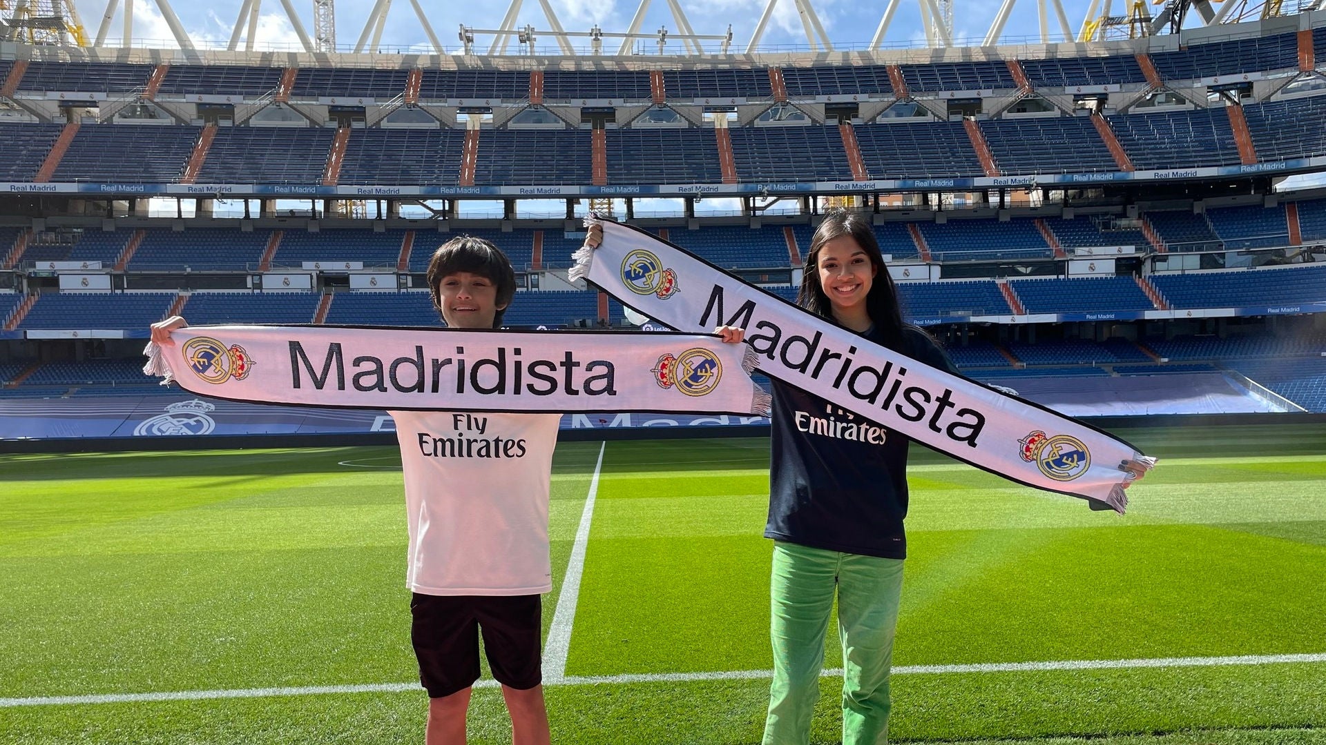 Te presentamos a Nadia, protagonista del 'Viaje al corazón del Real Madrid 2019'