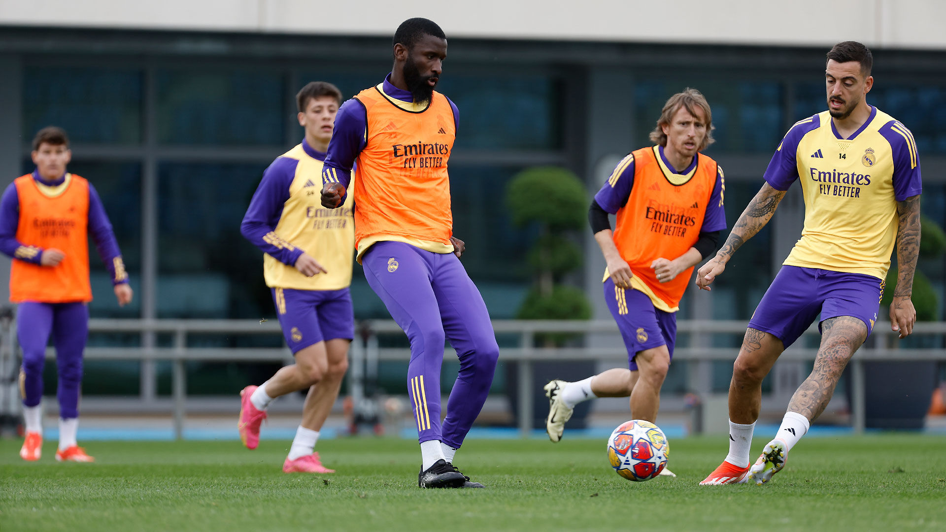 Nuevo entrenamiento para preparar el partido ante el Manchester City