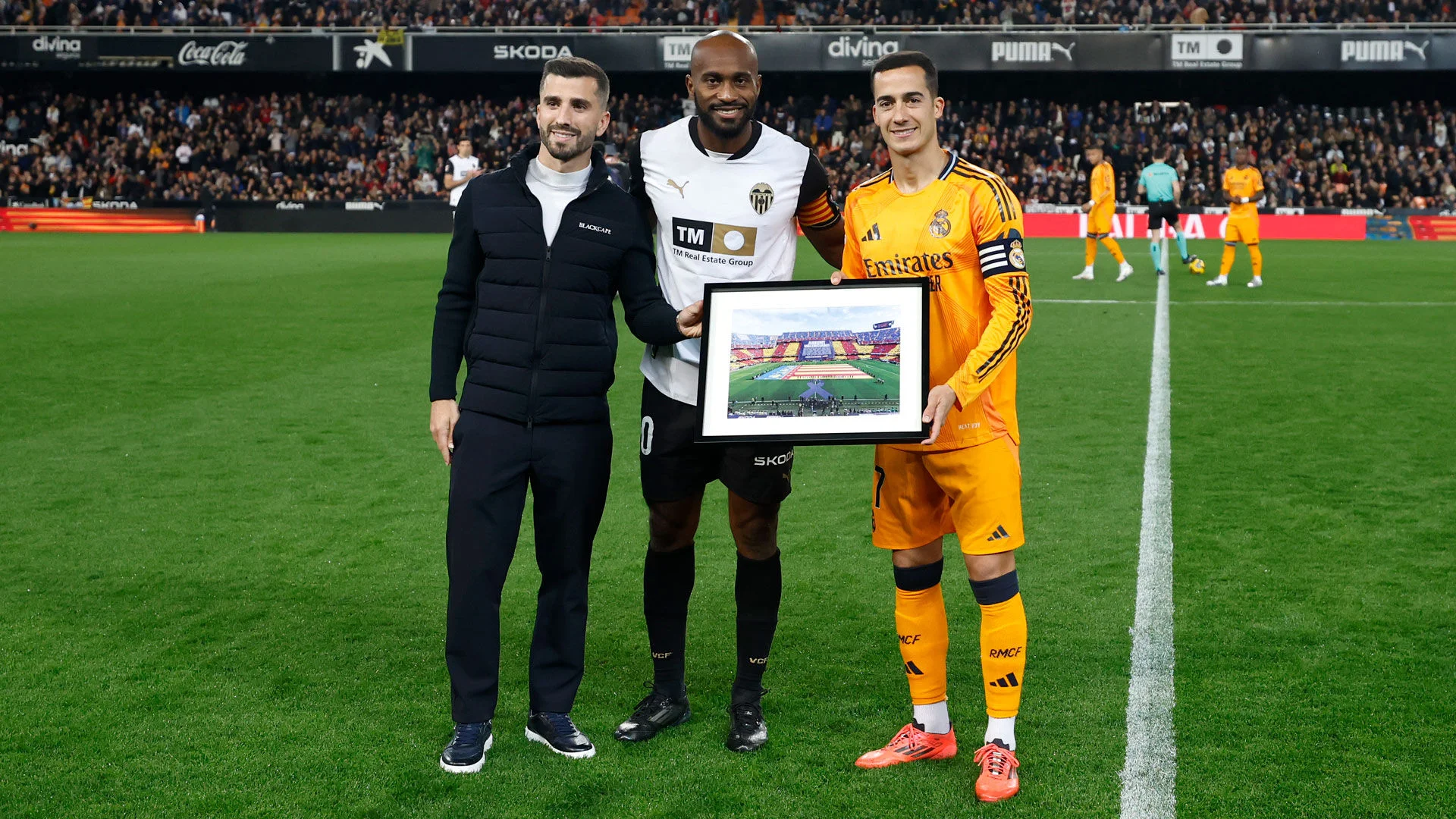 Valencia's emotional gesture of thanks to Real Madrid