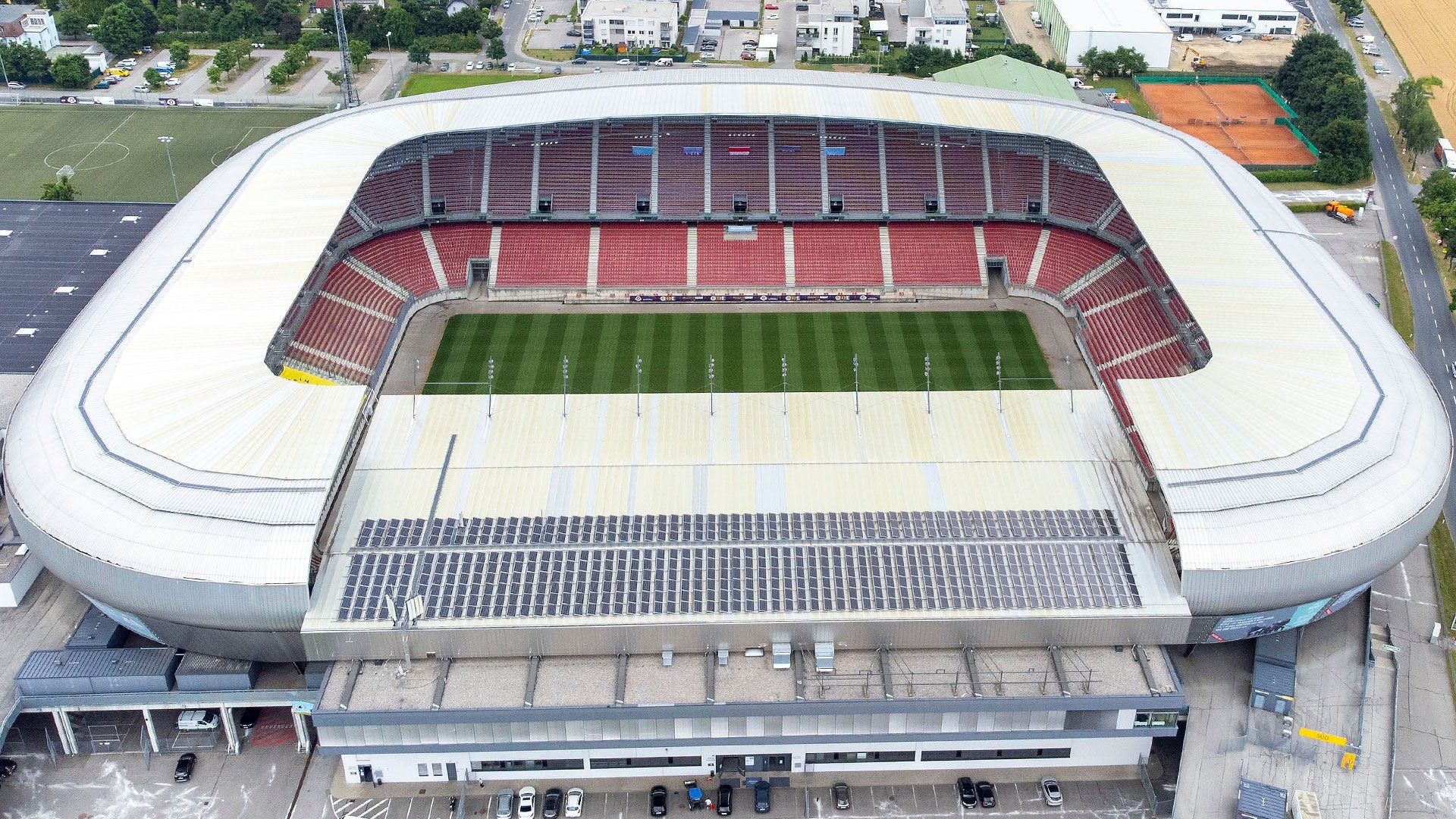 Así es el Wörthersee Stadion de Klagenfurt
