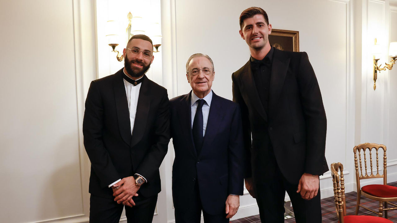 El presidente, con Benzema y Courtois en París