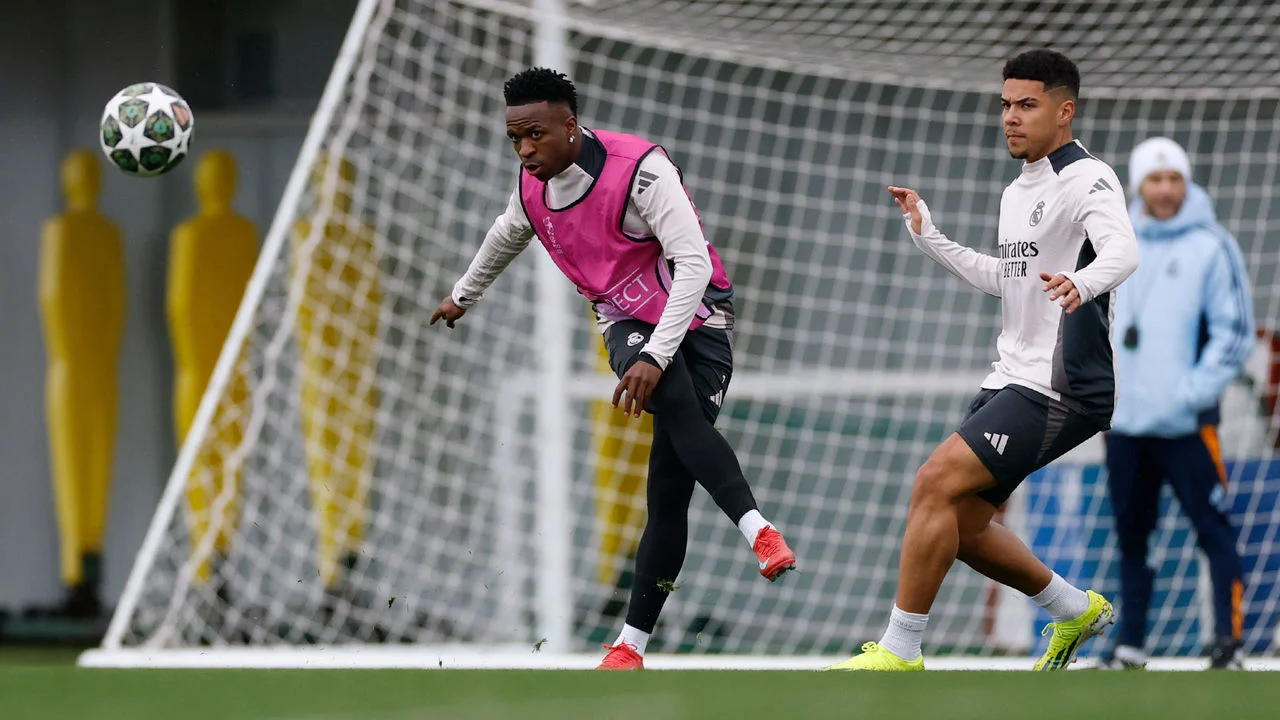 Último entrenamiento antes del derbi de Champions