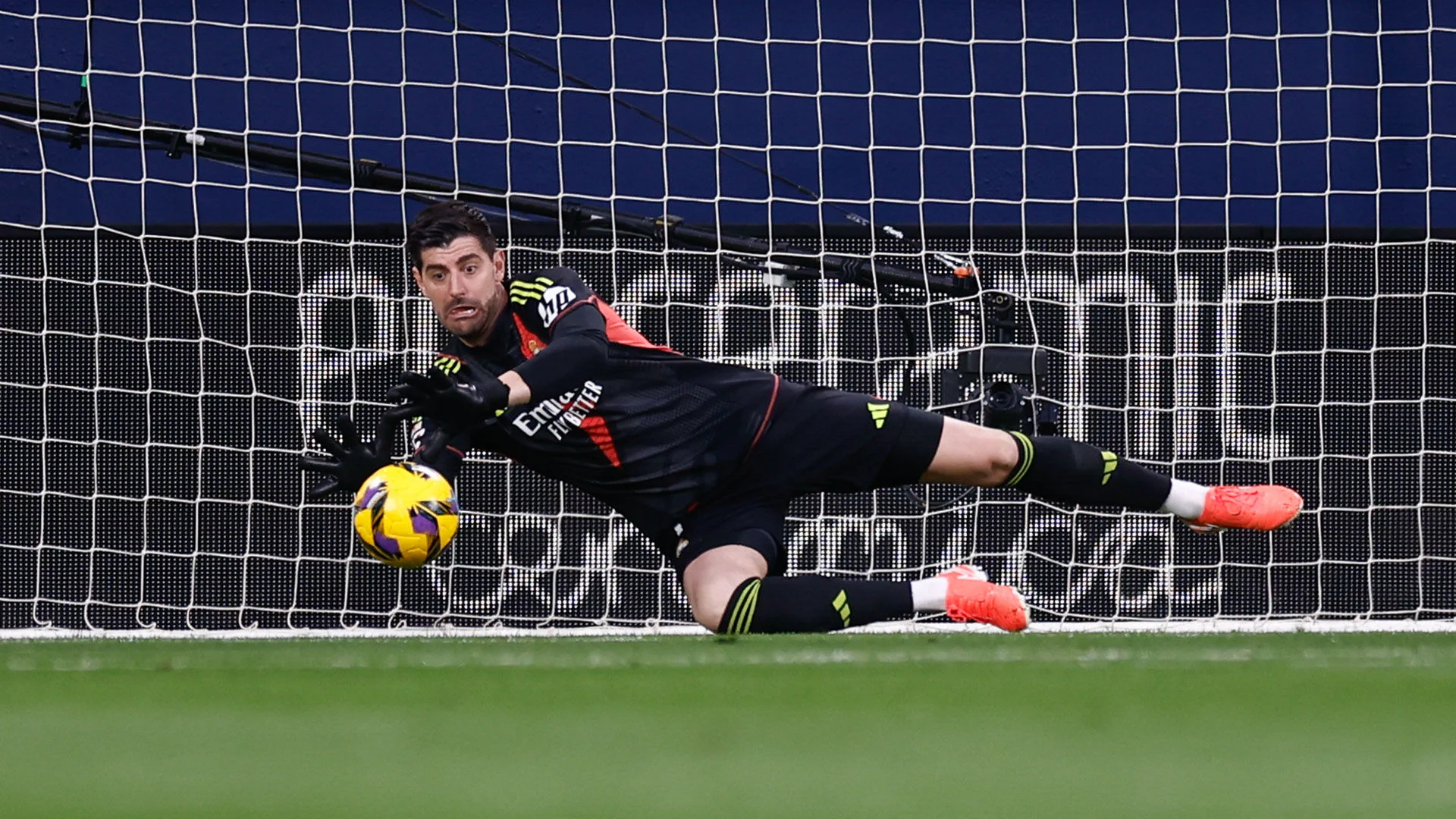 Courtois: „Es war eine Respektlosigkeit gegenüber unserer Mannschaft; die physische Belastung ist sehr groß“