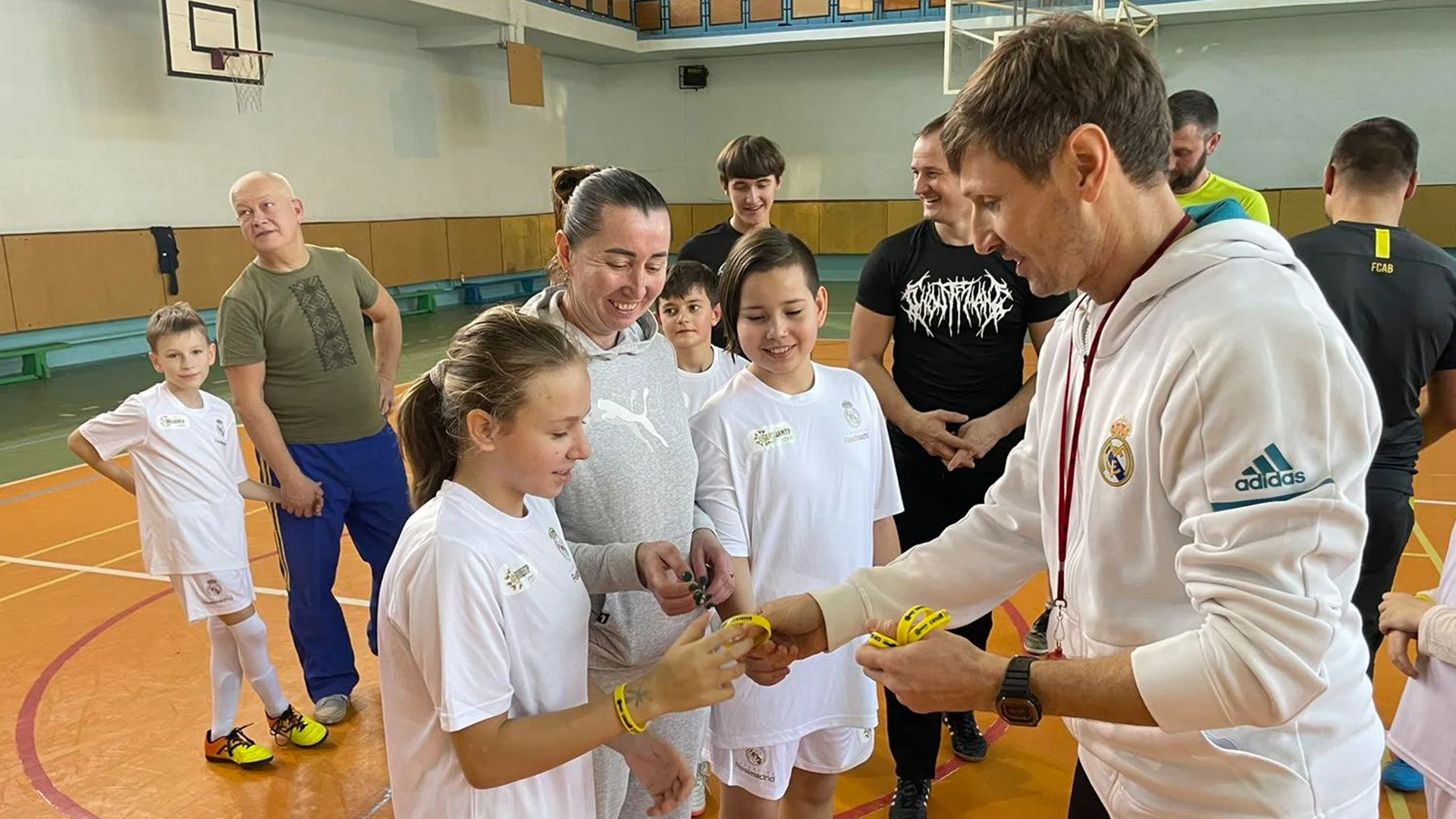 Las escuelas de la Fundación en Ucrania celebran torneos familiares