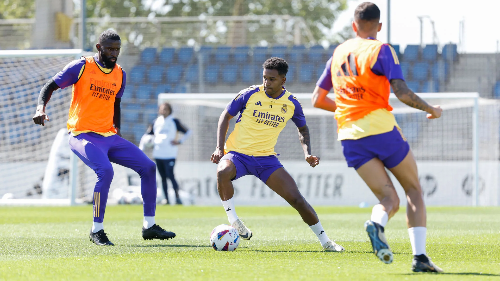 Final training session ahead of trip to Granada