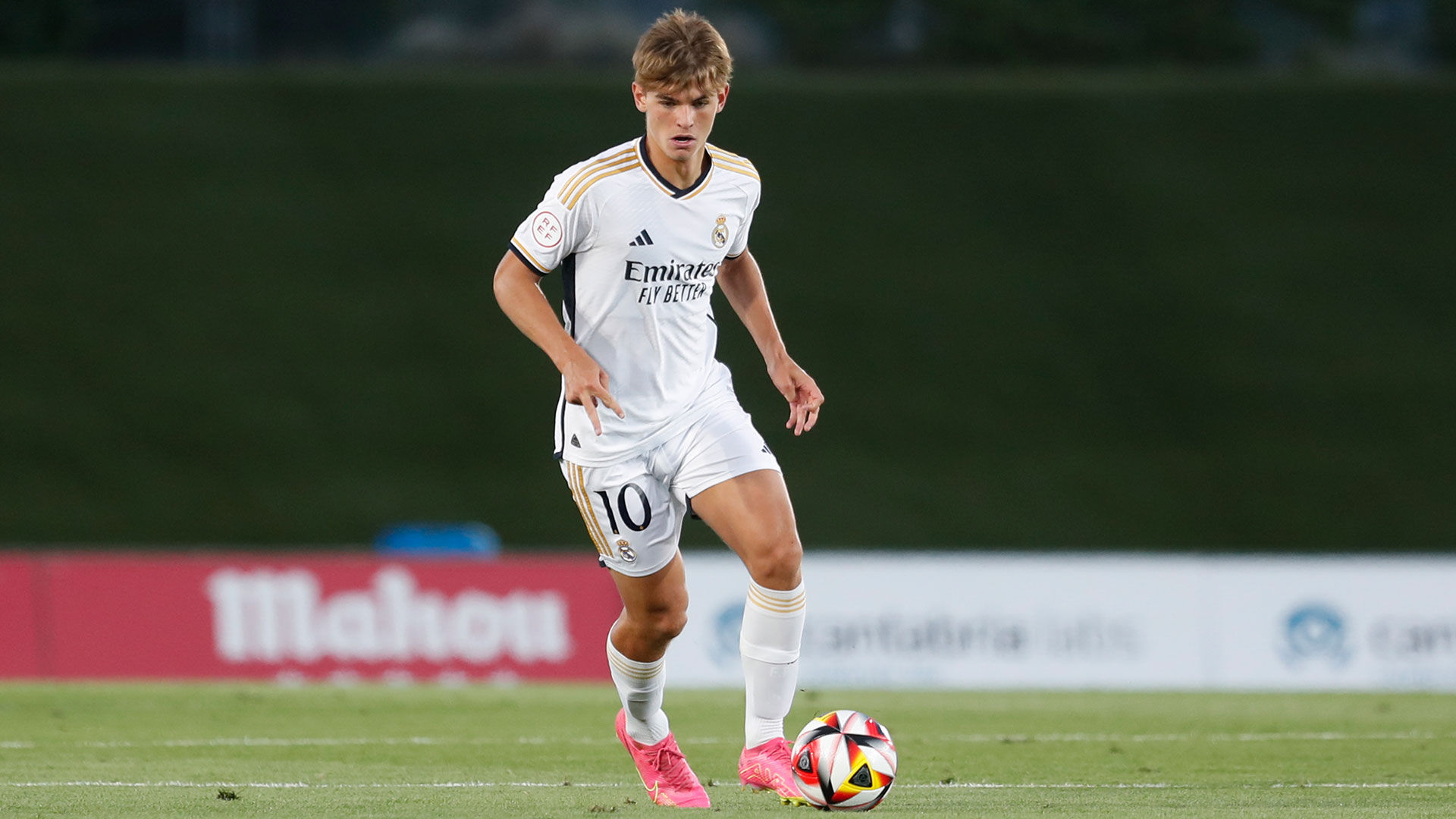 Once inicial del Castilla frente al Linares Deportivo