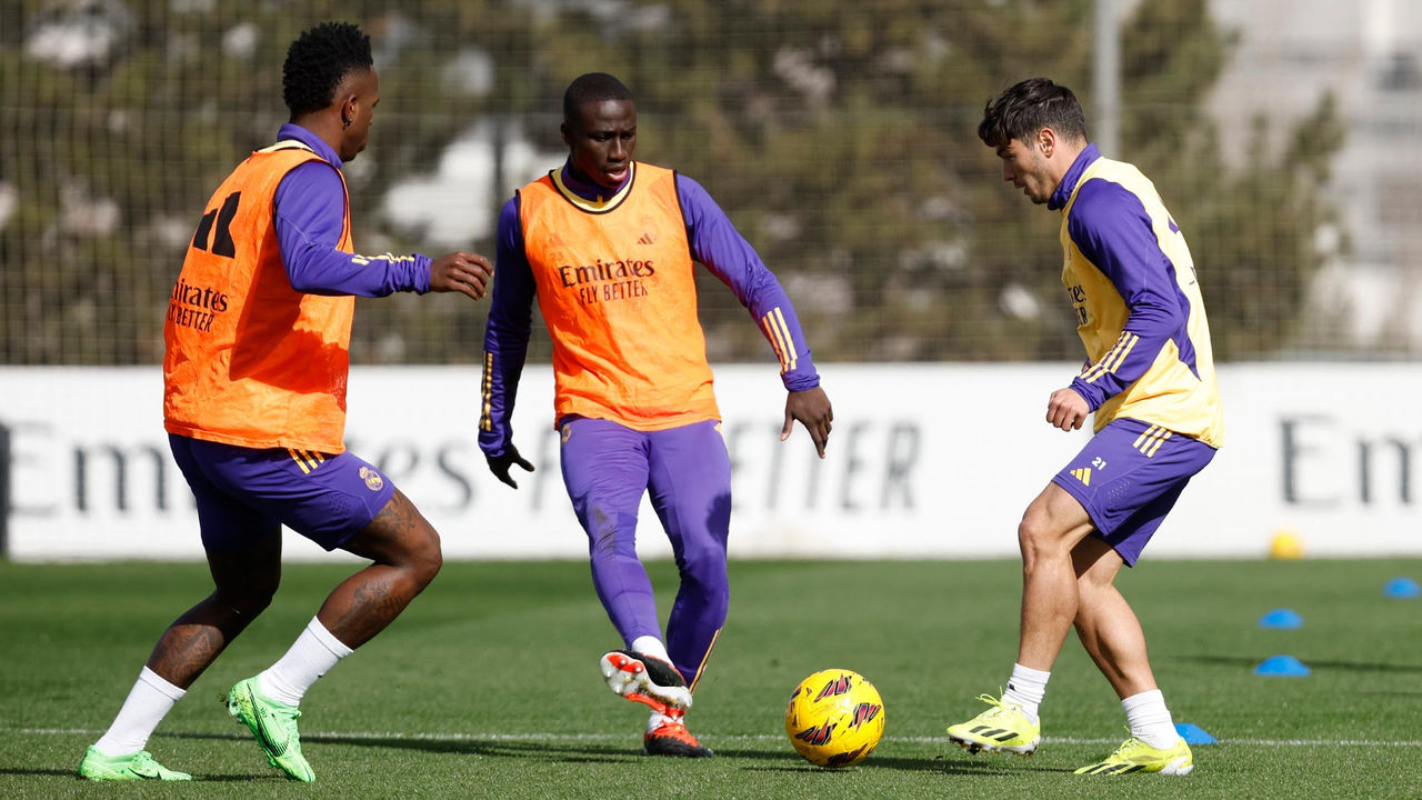 Último entrenamiento antes de recibir al Sevilla 