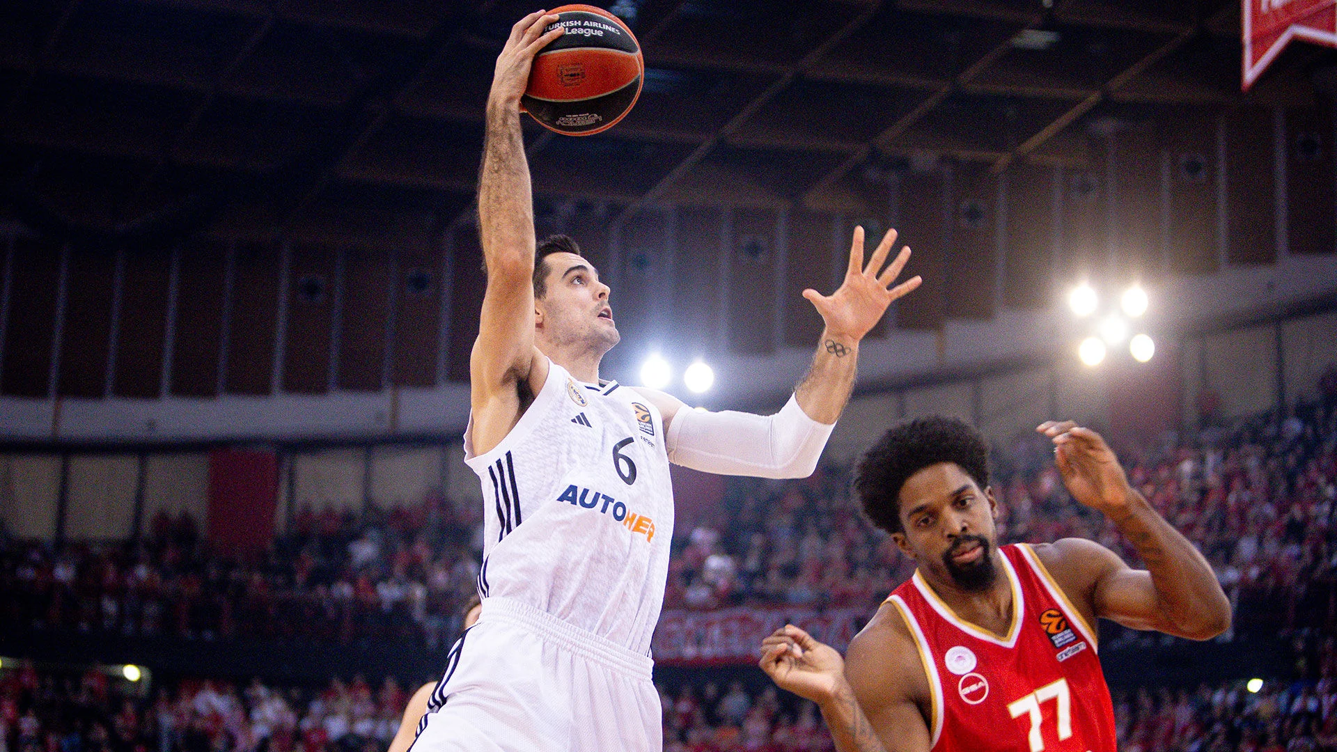 El Real Madrid recibe mañana al Olympiacos