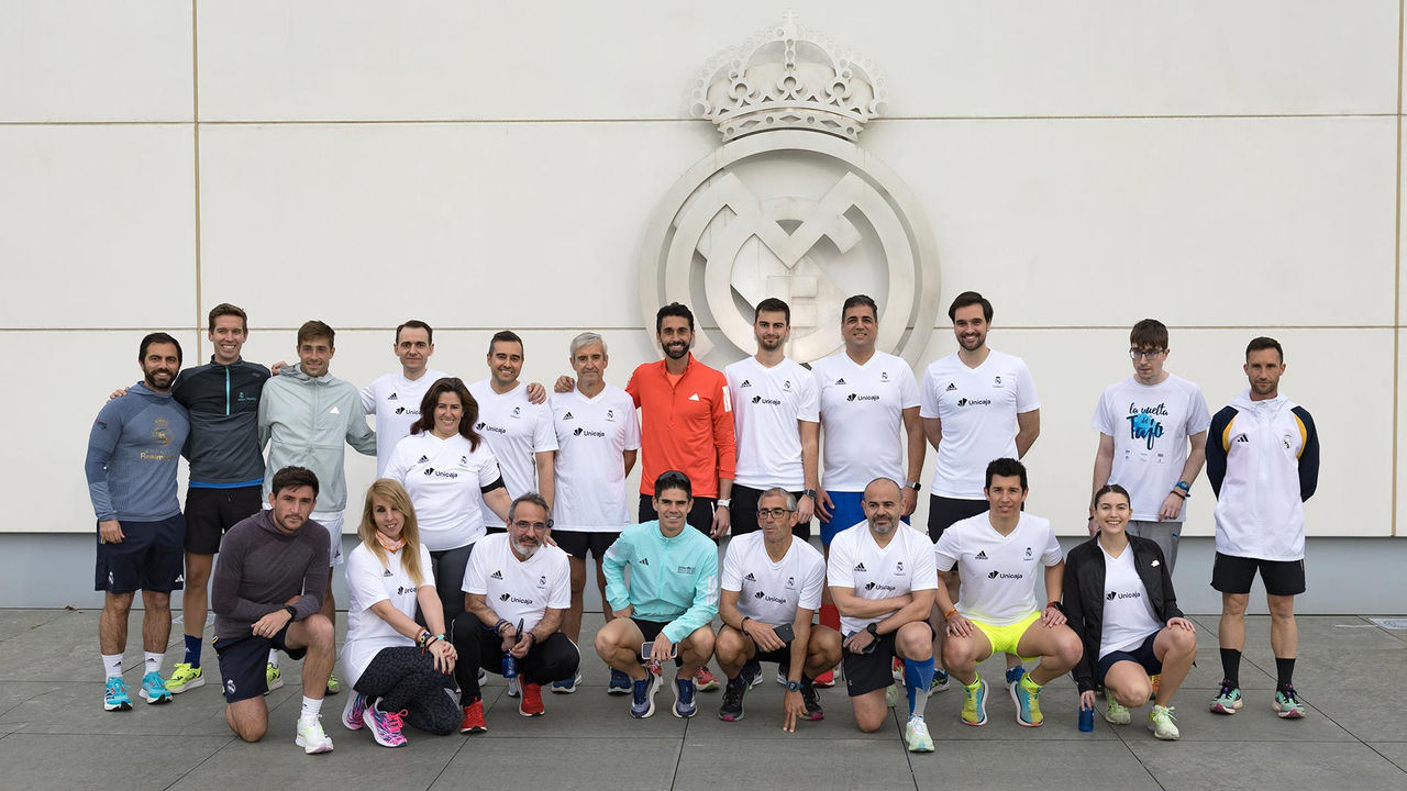Unicaja clinic with Arbeloa before the Real Madrid Foundation charity run