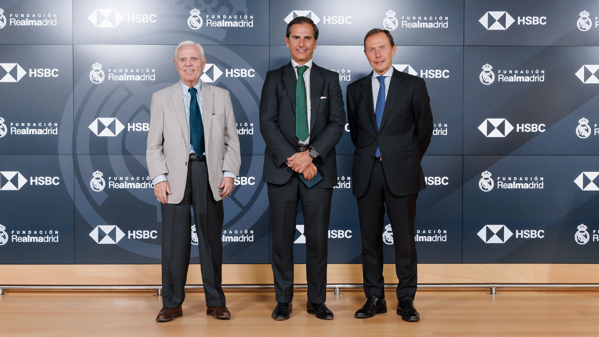 HSBC renueva su colaboración con la Fundación Real Madrid en los centros de menores