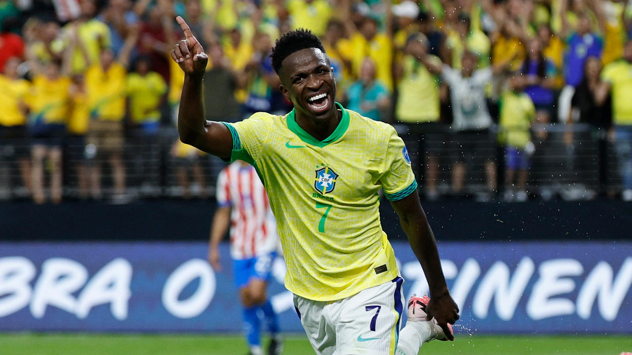 1-4: Doblete de Vini Jr. en el triunfo de Brasil contra Paraguay