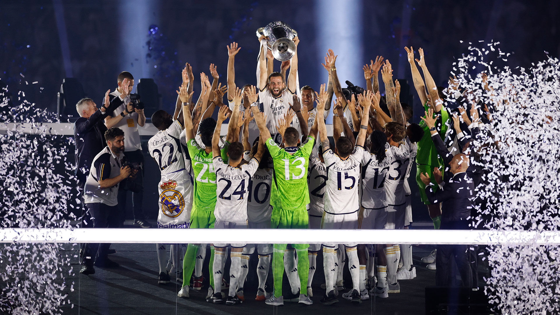 El Santiago Bernabéu vibró con la fiesta del campeón de Europa