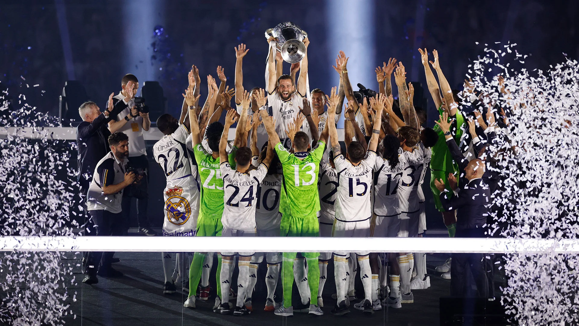 El Santiago Bernabéu vibró con la fiesta del campeón de Europa