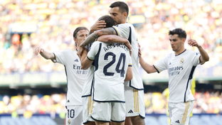 Real Madrid set their best ever unbeaten run in the league