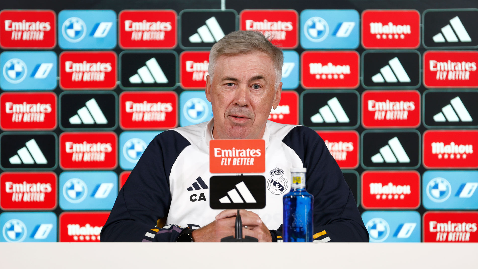 Ancelotti: “El Bernabéu siempre nos ayuda y ojalá mantengamos el liderato”