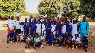 Formación para los entrenadores de las escuelas de la Fundación de Costa de Marfil